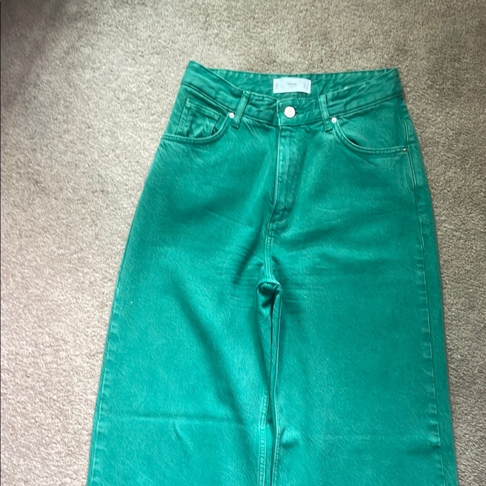 MNG Denim Emerald High-Rise wide leg Jeans size 8